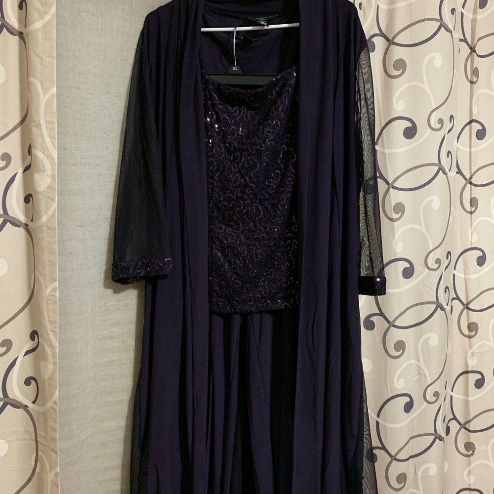 R&M Richards size 14 Purple Slacks with sequined top and floor length cover